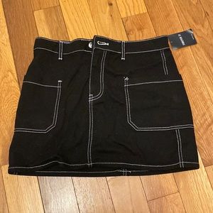 Women’s Skirt Medium New With Tags